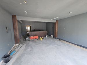Photo 14- click for photo gallery